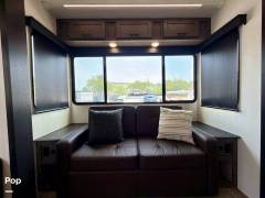 2025 Cherokee Arctic Wolf 3250SUITE, $ 51,900