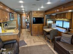 2015 Thor Motor Coach Tuscany 40DX, $ 123,000