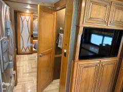 2015 Thor Motor Coach Tuscany 40DX, $ 123,000