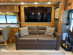 2015 Thor Motor Coach Tuscany 40DX, $ 123,000