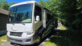 2022 Newmar Bay Star Sport 3014, $ 129,900