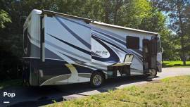 2022 Newmar Bay Star Sport 3014, $ 129,900