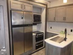 2020 Keystone Carbon 358, $ 45,000