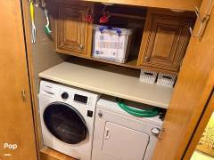 2016 Thor Motor Coach Palazzo 36.2, $ 121,000