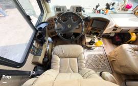 2016 Thor Motor Coach Palazzo 36.2, $ 121,000