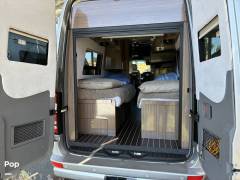 2017 Airstream Interstate EXT Lounge Twin Wardrobe, $ 95,700