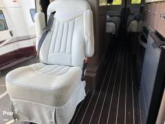 2017 Airstream Interstate EXT Lounge Twin Wardrobe, $ 95,700