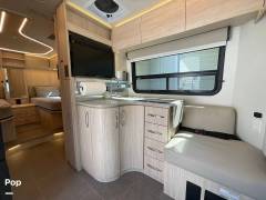 2024 Leisure Travel Unity U24TB, $ 198,900