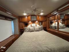 2017 Winnebago Journey 36M, $ 135,000