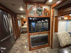 2017 Winnebago Journey 36M, $ 135,000