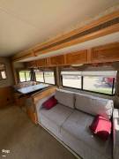 2007 Thor Motor Coach Four Winds 32B, $ 44,000