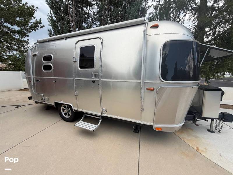 2022 Airstream Caravel 20FB, $ 54,950