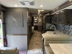 2021 Holiday Rambler Invicta 33HB, $ 76,700