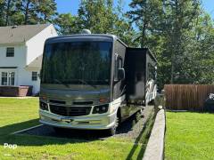 2019 Fleetwood Bounder 35K, $ 85,000