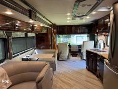 2019 Fleetwood Bounder 35K, $ 85,000