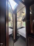 2017 Airstream Classic 30, $ 95,000