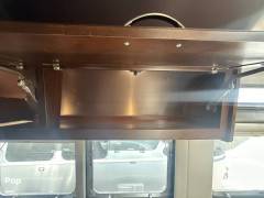 2017 Airstream Classic 30, $ 95,000