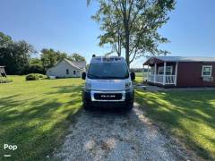 2023 Roadtrek Play, $ 80,000