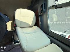 2013 Winnebago View 24J, $ 47,500