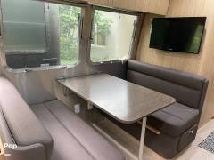 2018 Airstream Flying Cloud 28RBQ, $ 55,500