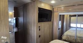 2015 Coachmen Cross Country SRS 360DL, $ 95,000