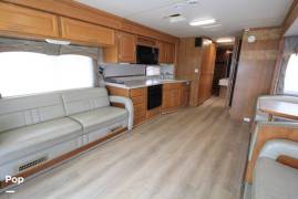 2007 Fleetwood Discovery 39S, $ 49,900