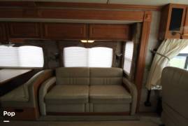 2007 Fleetwood Discovery 39S, $ 49,900