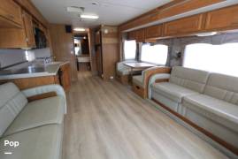 2007 Fleetwood Discovery 39S, $ 49,900