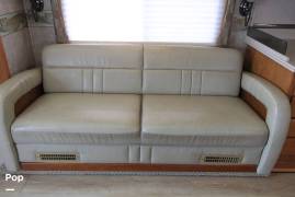 2007 Fleetwood Discovery 39S, $ 49,900