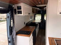 2019 Mercedes-Benz Sprinter 3500 170WB, $ 82,000