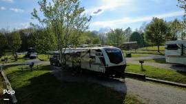 2025 Keystone Bullet 330BKQ, $ 46,500
