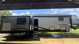 2022 Cherokee Arctic Wolf 3660SUITE, $ 39,000
