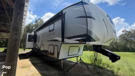 2022 Cherokee Arctic Wolf 3660SUITE, $ 39,000