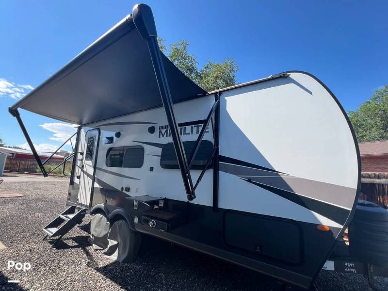 2025 Forest River Rockwood Mini Lite 2109S, $ 34,500