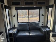 2022 Cherokee Arctic Wolf 3660 SUITE, $ 42,250