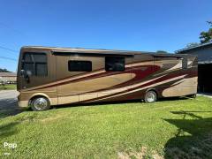 2015 Newmar Canyon Star 3953, $ 79,900