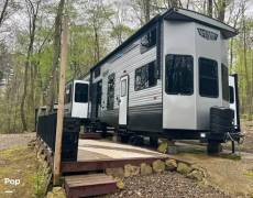 2021 Wildwood Grand Lodge 42DL, $ 39,000