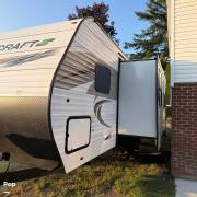 2022 Starcraft Autumn Ridge 26BHS, $ 20,000