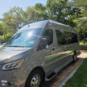2025 OGV Luxury Coach 4TBA 170E AWD, $ 164,000