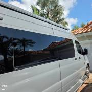 2025 OGV Luxury Coach 4TBA 170E AWD, $ 164,000