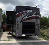 2023 Thor Motor Coach Aria 4000, $ 256,000