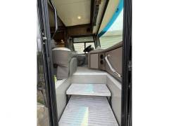 2023 Thor Motor Coach Aria 4000, $ 256,000