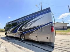 2022 Thor Motor Coach Miramar 35.2, $ 150,000