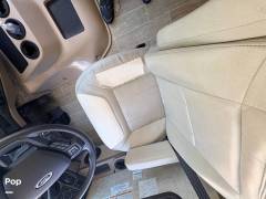 2022 Thor Motor Coach Miramar 35.2, $ 150,000