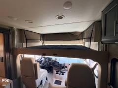 2022 Thor Motor Coach Miramar 35.2, $ 150,000