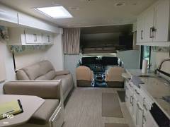 2018 Jayco Greyhawk Prestige 29MVP, $ 65,600