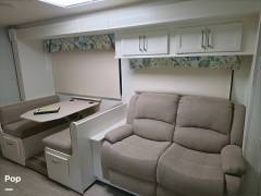 2018 Jayco Greyhawk Prestige 29MVP, $ 65,600