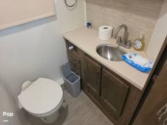 2018 Jayco Greyhawk Prestige 29MVP, $ 65,600