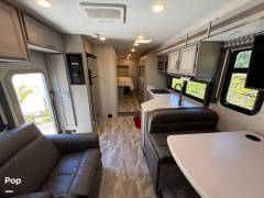 2023 Thor Motor Coach Quantum WS31, $ 109,900
