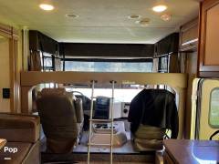 2019 Thor Motor Coach Windsport 35M, $ 84,000